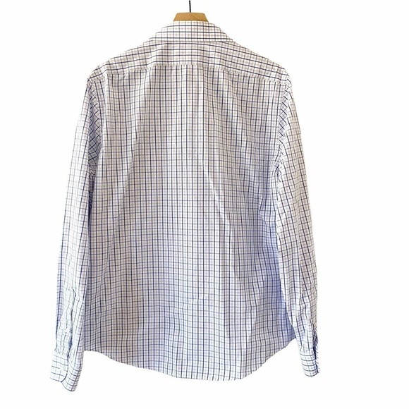 ARROW Men’s Long Sleeve Athletic Fit Dress Shirt - Picture 2 of 7